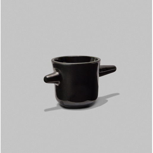 Taza piñata color negro...