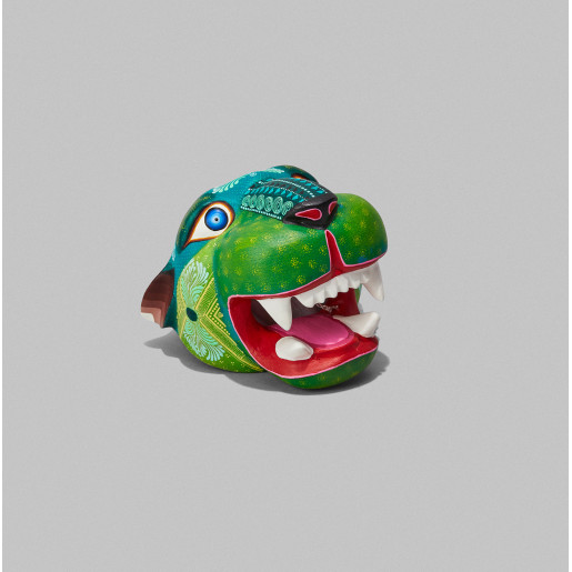 Máscara verde de alebrije...