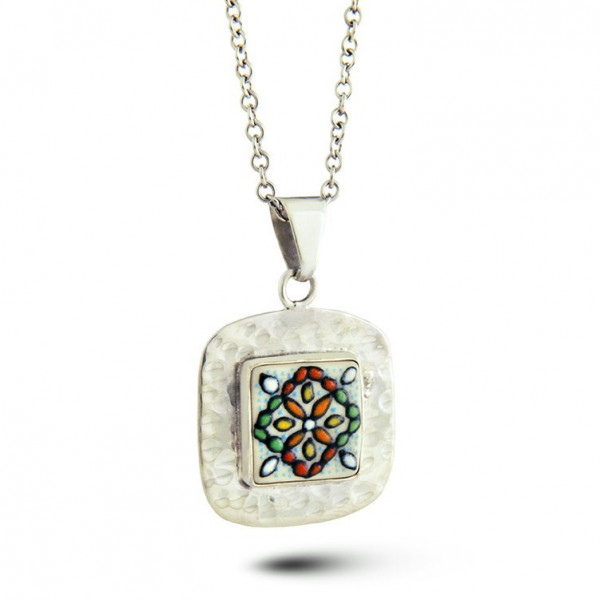 Hammered porcelain pendant