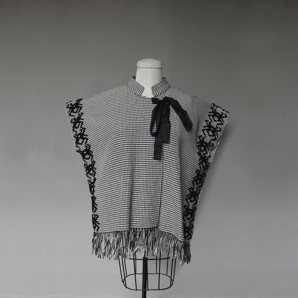 Short Cape with Hand...