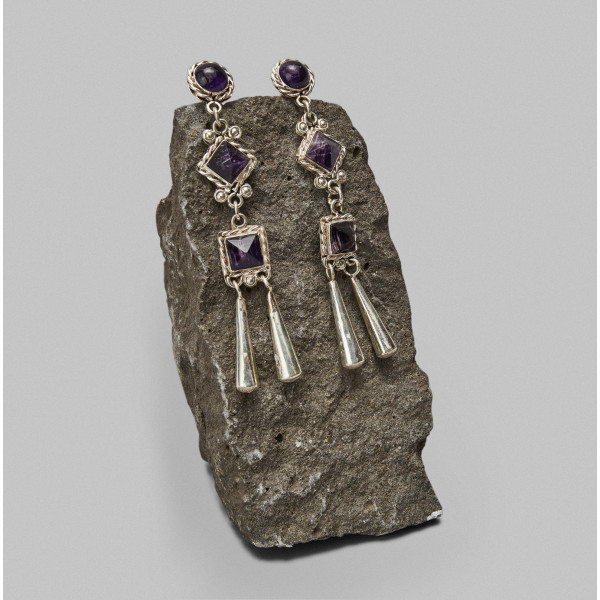 Three Amethist Drops Earrings